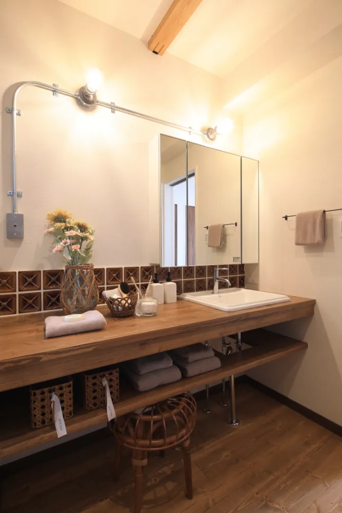 ［VILLS］街の中の森暮らし