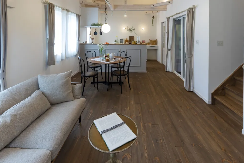 ［ポッシュ］カフェのように暮らす北欧ナチュラルの家