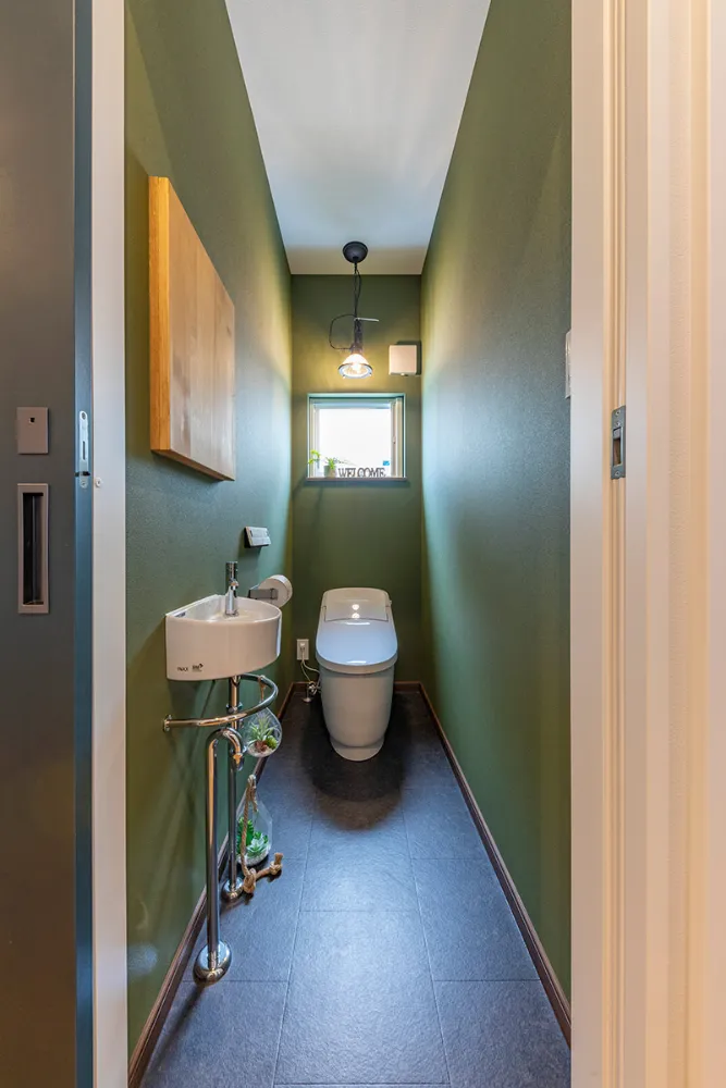 ［アースパーク］屋上バルコニーと半地下を楽しむ家