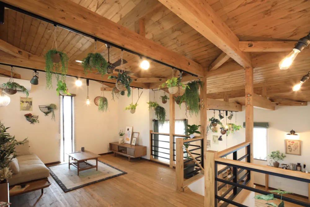 ［VILLS］街の中の森暮らし