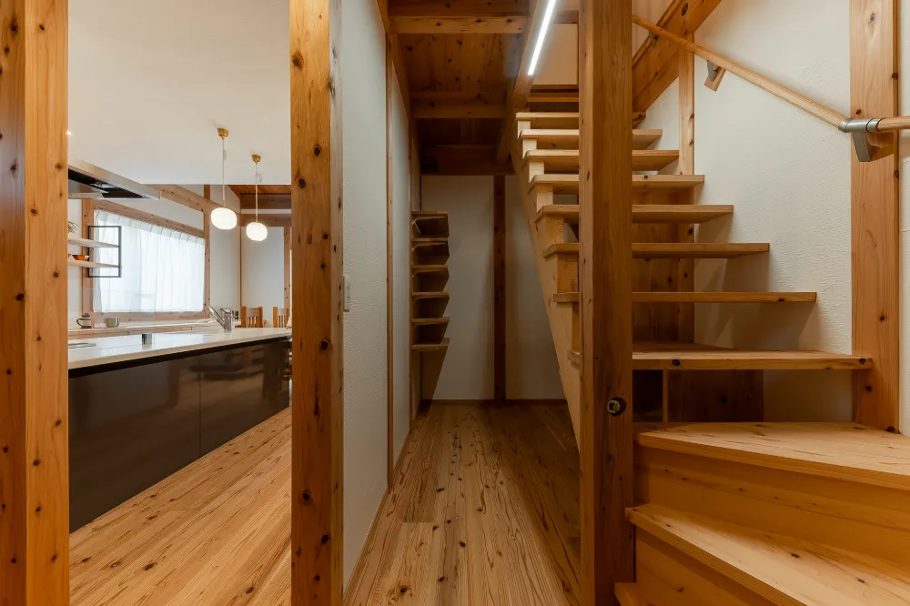 空気がうまい家／ロフトのある26坪の平屋